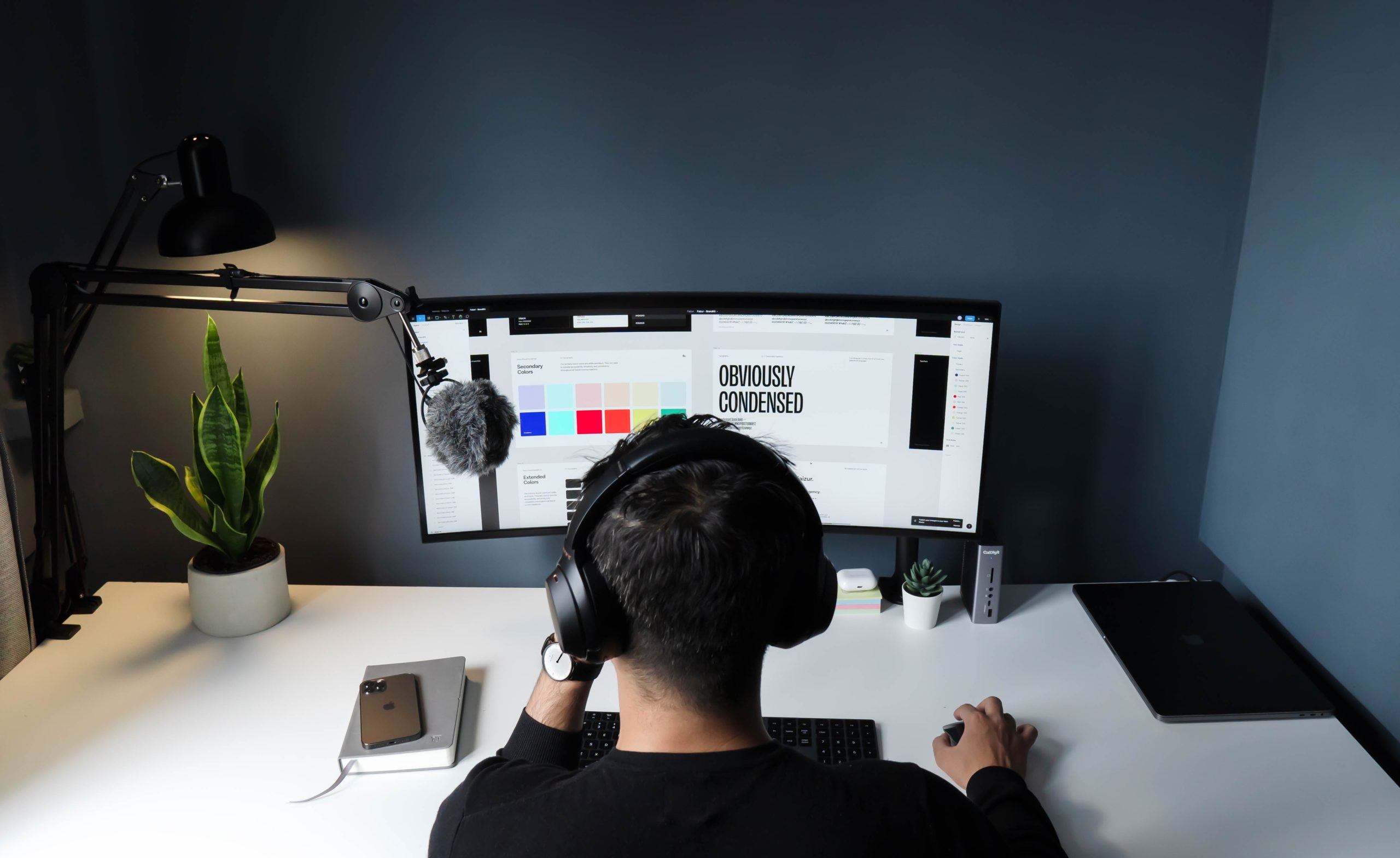 Hiring a freelance legal consultant vs. an employee: benefits and drawbacks Hiring a freelance legal consultant vs. an employee: benefits and drawbacks